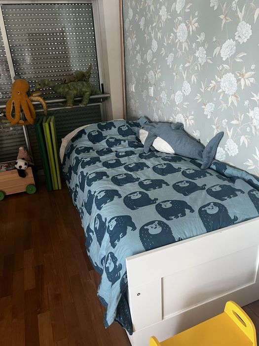 Cama BRIMNES IKEA – Ótimo Estado com Arrumação (Desapego Rápido)