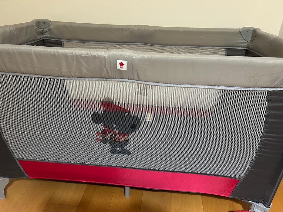 Cama de viagem infantil