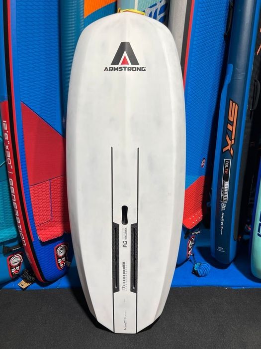 Armstrong FG Prancha de Asa Foil 80 Liter