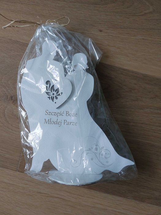 Prezent ślubny Szczęść Boże Młodej Parze