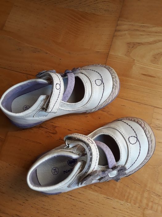 Wizytowe buty dziewczęce roz. 24