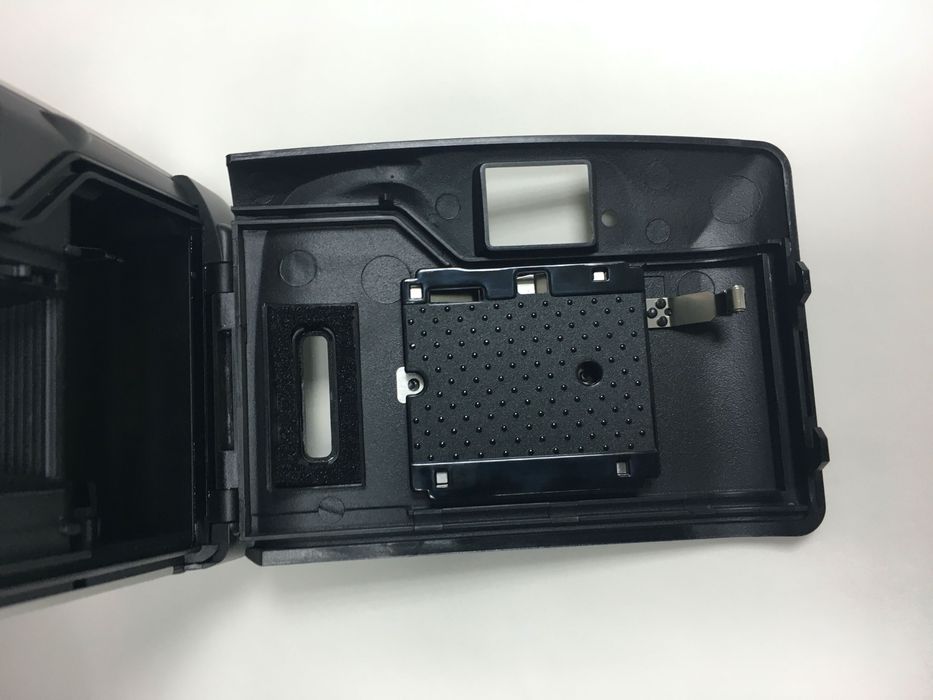 Camera Nikon EF500SV Nova 135mm