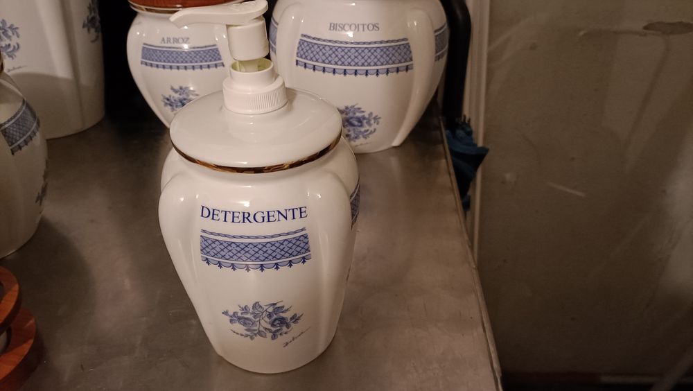 Peças porcelana cozinha
