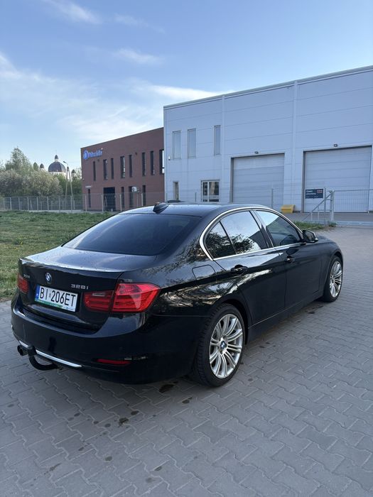 BMW 328iX - 2013