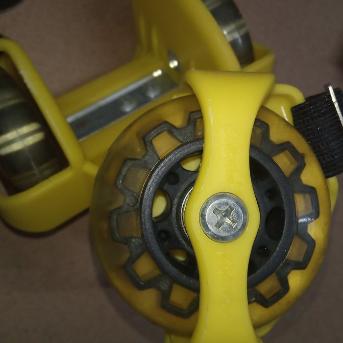 bollycao DC 2023 cromos. Roller para criança colacao