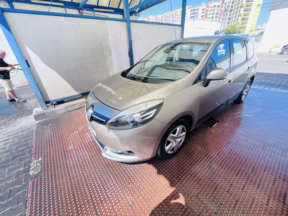 Renault Grand Scenic 1.6 Dci