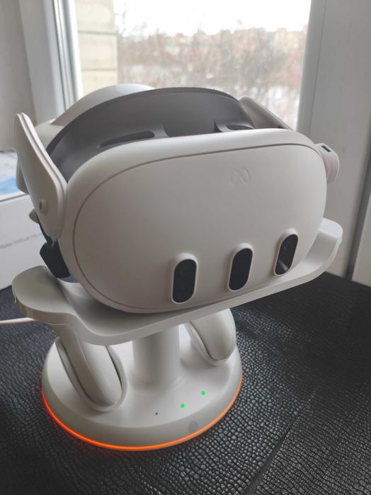 AMVR CD2 3-in-1 Magnetic Meta Quest 3/3S Charging Dock Зарядна Док станція Літня акція! Найнижча ціна!