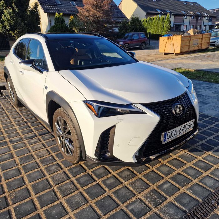 Lexus UX