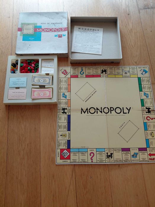 Monopólio e jogos de mesa