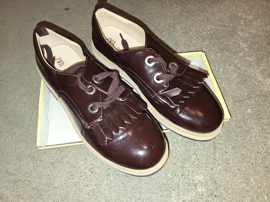 Eleganckie buty-lofery ZARA w kolorze bordo