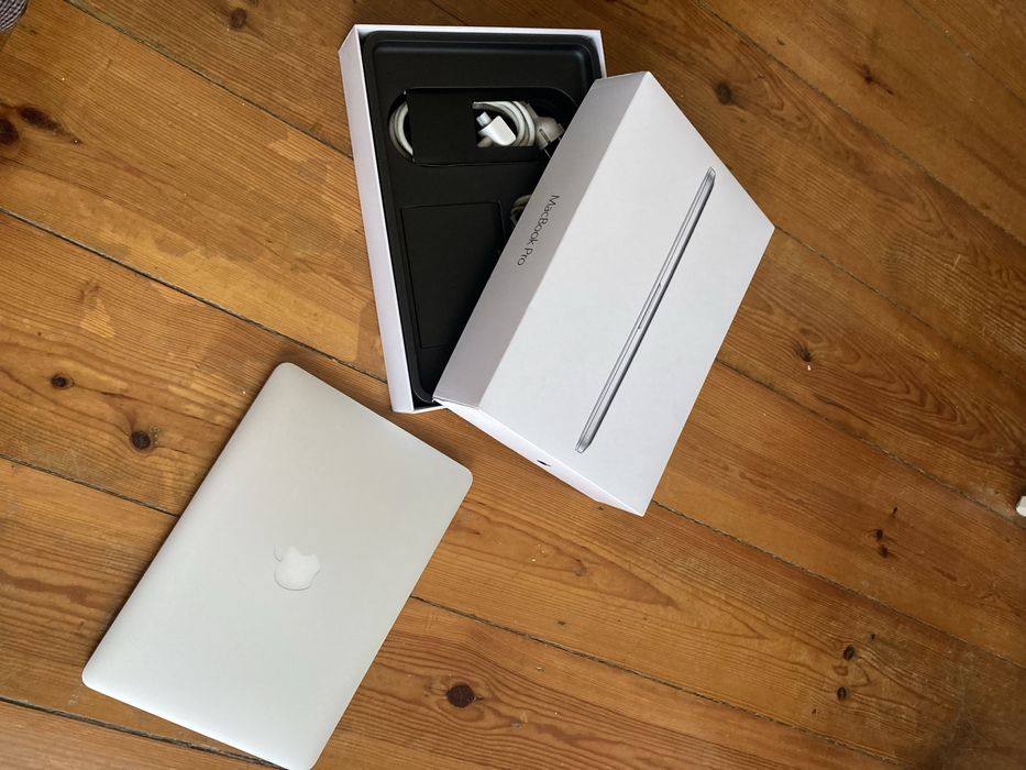 Macbook Pro 13” (2015)