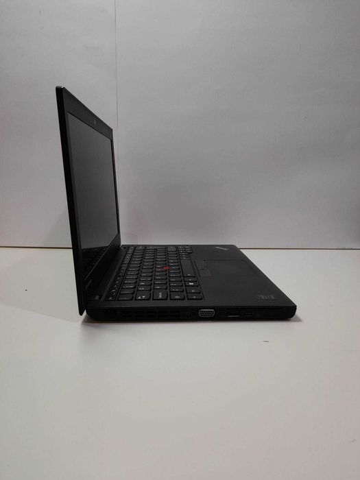Lenovo X250 - Intel Core i5 / 8Gb / SSD 240GB / Tec. Iluminado