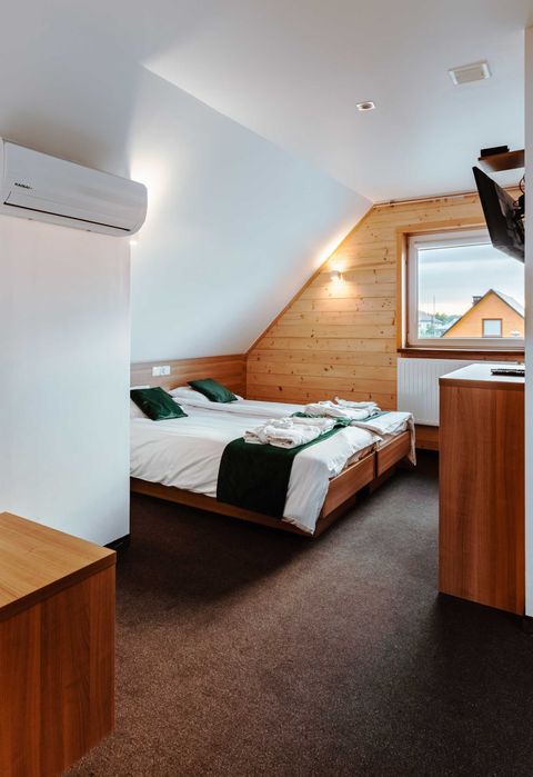 Święta Wigilia Hotel 4* pokoje domki 5-8os. wyżywienie basen SPA las