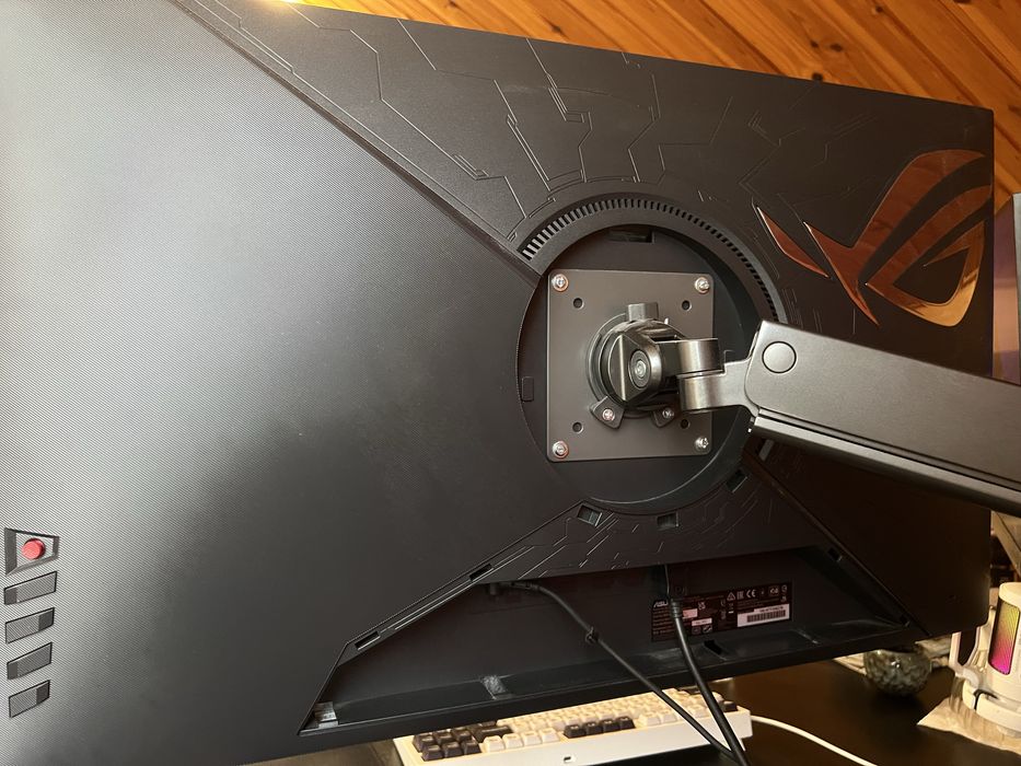Asus ROG Strix XG32UQ, 4к 32" 160 Гц IPS