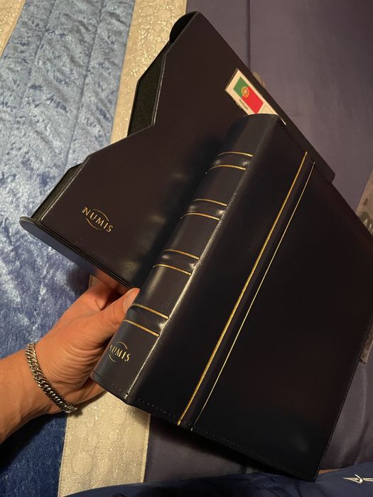 Moedas € comemorativas e de prata