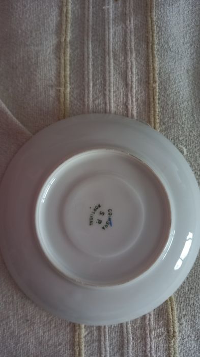 Servico de chá  com 5 chavenas e 5 pires430894185280983041