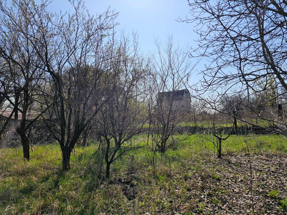 Продаж дачі, земельна ділянка площею 6.26 сотки, Обухівка. Ізумруд.