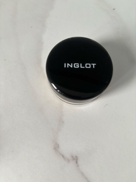 Puder matujący Inglot 210