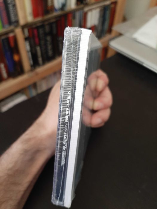 Fialho de Almeida - Sempre amigos - Lido por Eunice Muñoz - Livro + CD