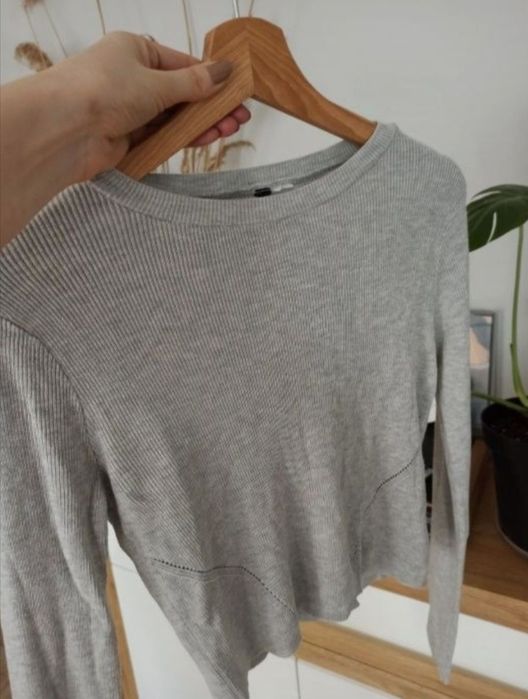 Sweterek bluzka ozdobne dziurki H&M ażurowy