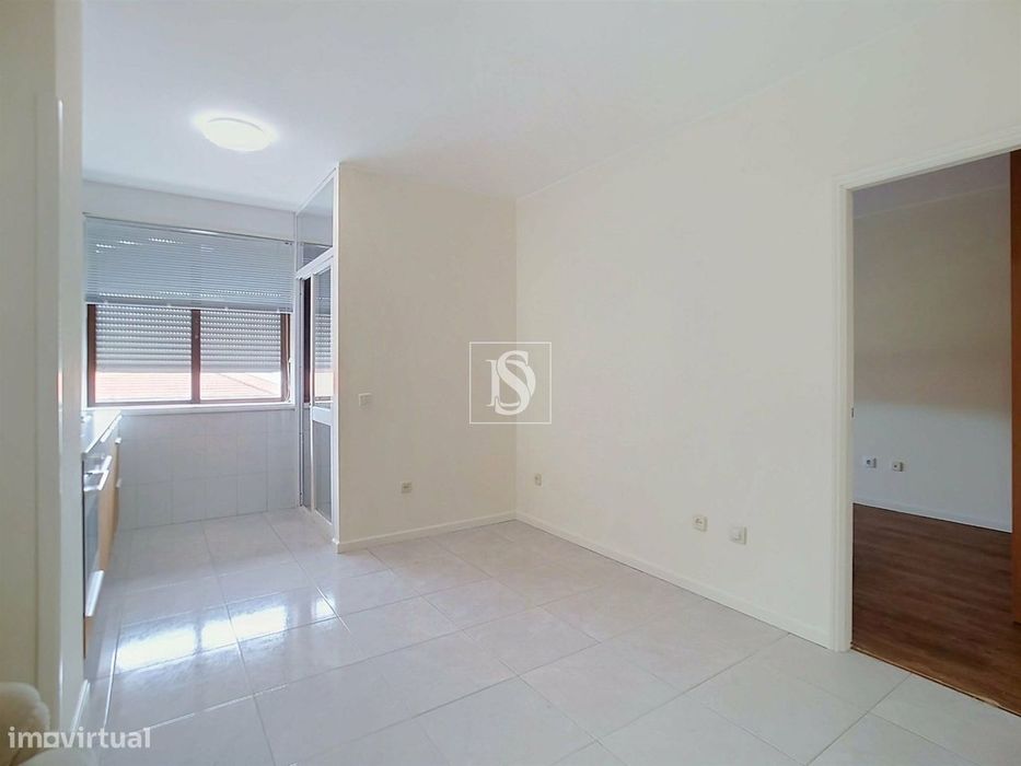 Apartamento T1 Venda em Águas Santas,Maia