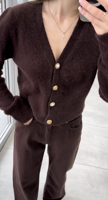 Трендовий коричневий кардиган з акцентними ґудзиками, кардиган шоколад