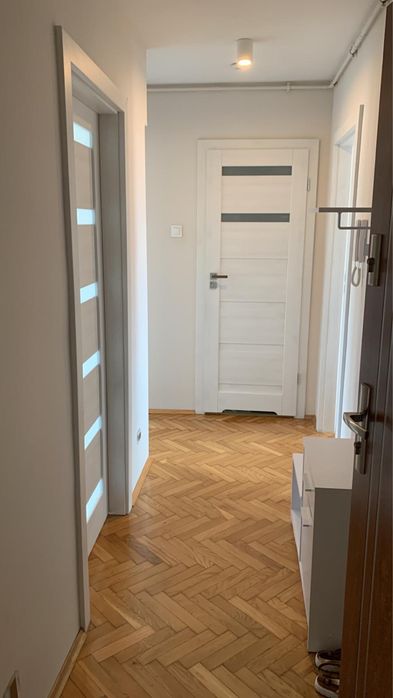 Wynajmę mieszkanie 2 pokoje balkon centeum Oleśnica