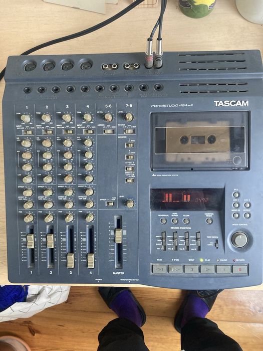 Tascam Portastudio 424 MKII