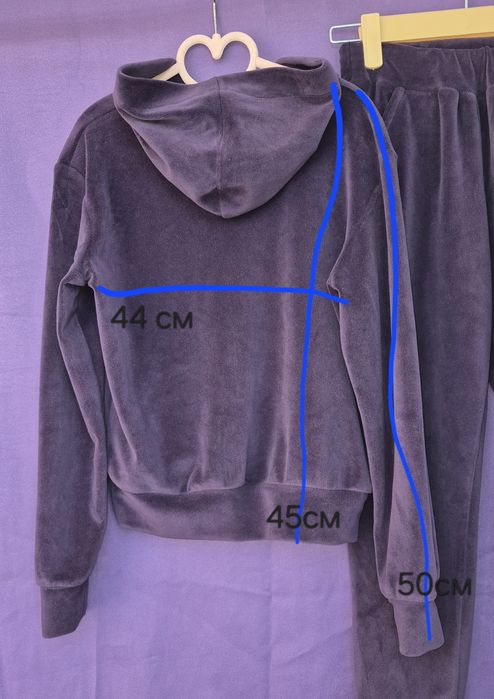 Велюровий костюм на дівчинку