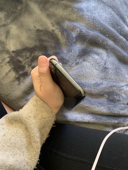 Iphone XS preto 64GB que não liga