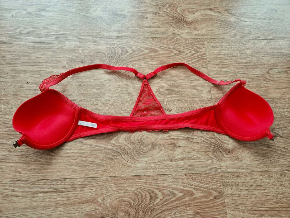Biustonosz Esotiq 75B  push- up zapinany z przodu czerwony