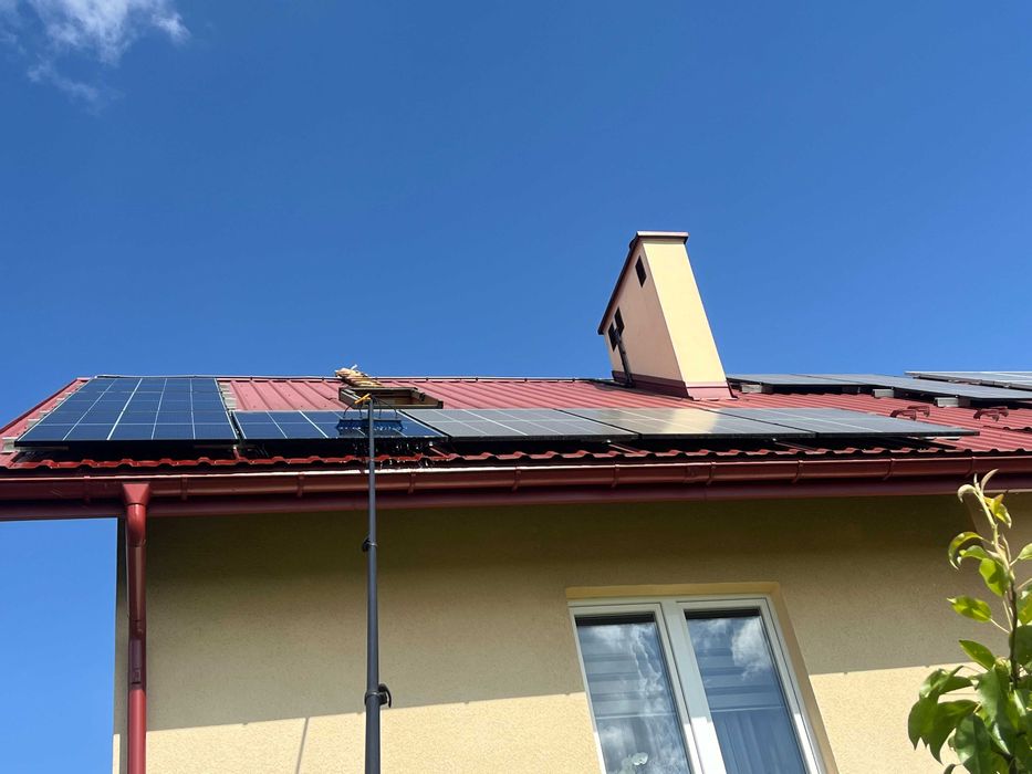 Mycie Paneli Fotowoltaicznych Okien Przeszkleń Wodą Demineralizowaną