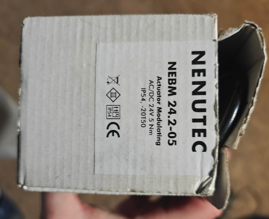 Siłownik obrotowy NENUTEC NEBM 24.2-05 5 Nm, 24 V AC/DC