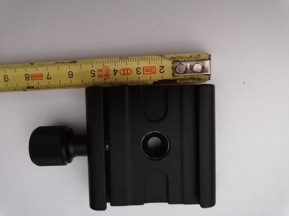 Placa de libertação rápida para máquina fotográfica ou de filmar