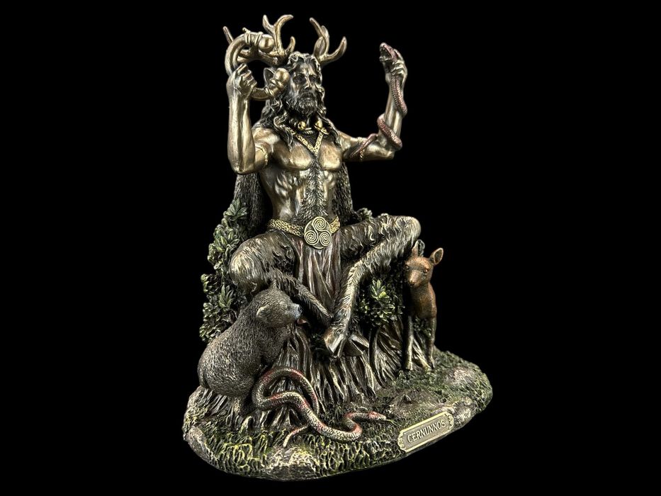 Siedzący Nordycki Bóg Cernunnos Veronese (Wu77059a4)