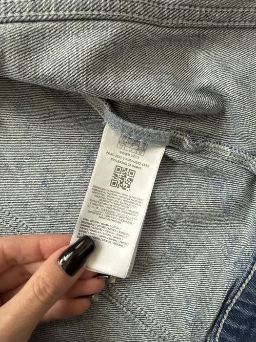 Джинсова курточка Guess,оригінал,унісекс