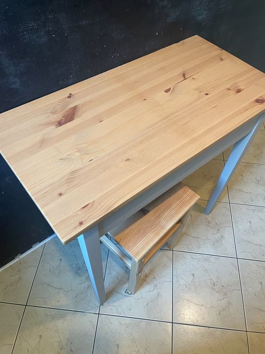 Stolik drewniany Ikea