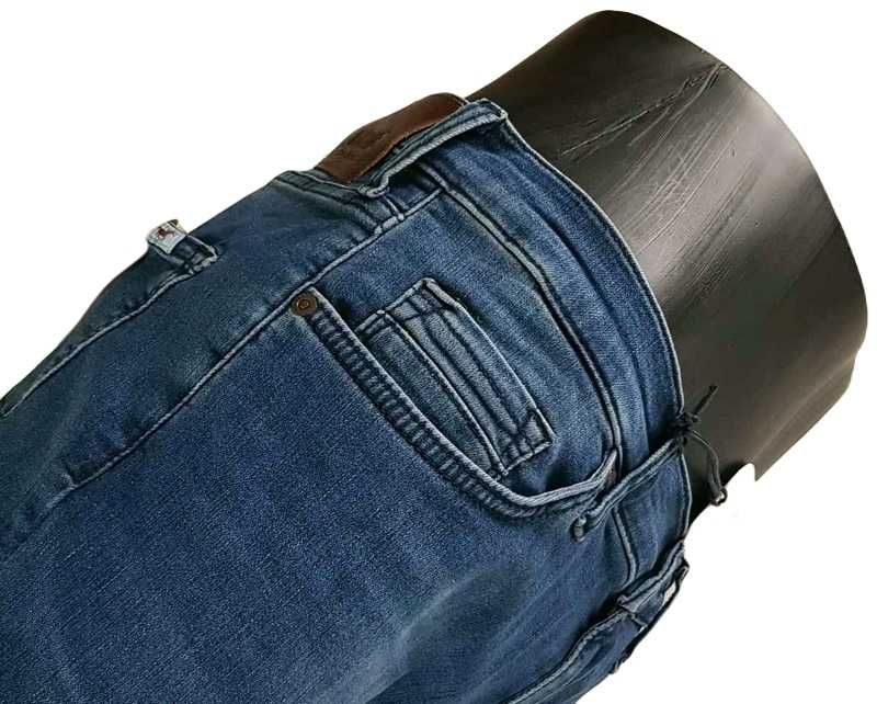 Męskie jeansy Mustang Vegas - Slim Medium nowe oryg. W33/L30 - 209 zł.