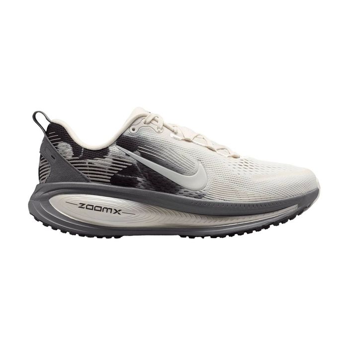 Nike Vomero 18 SE WMNS"Phantom Anthracite"
if4463-002