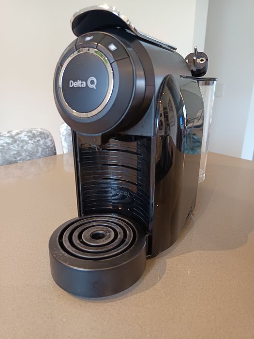 Máquina Café Delta Qool