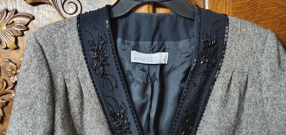 Przepiękny, elegancki żakiecik, wełna 100 %, rozmiar 42  OBNIŻKA