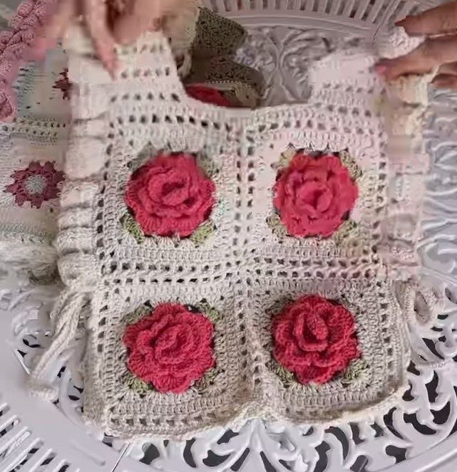 Дитячий одяг ручної роботи