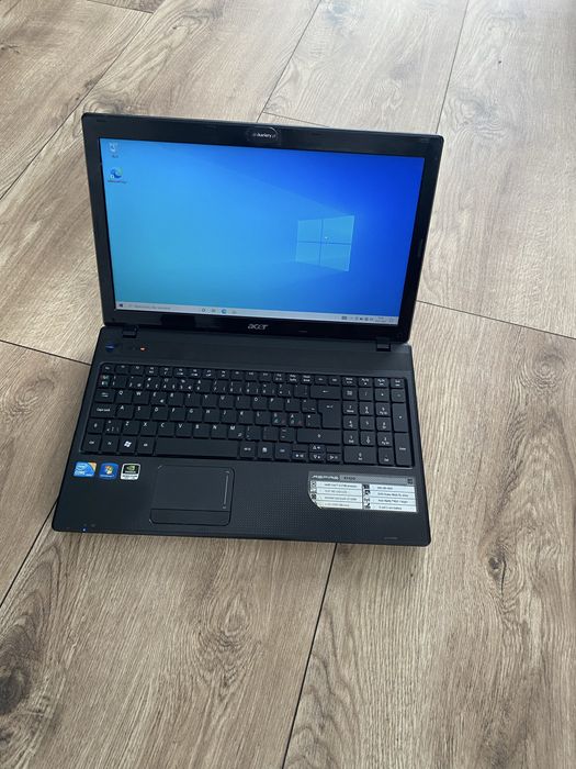 Laptop 15 cali i5 geforce 8gb Ram