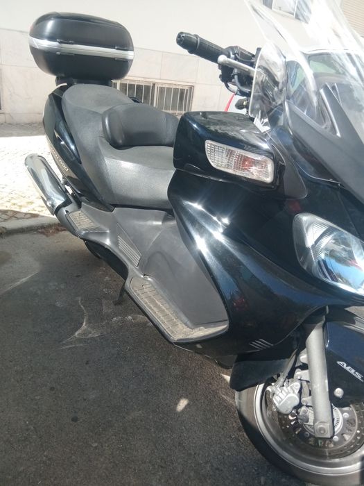 Zuzuki burgman 650 executive