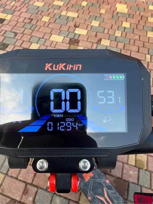 Самокат kukirin g2 pro 2025 рік