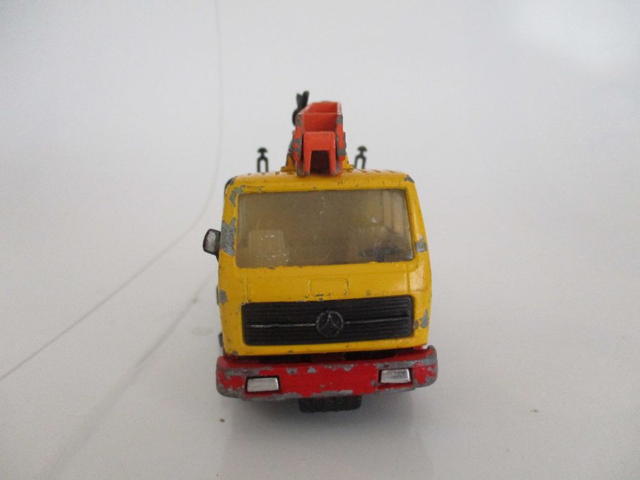 Miniaturas - CAMIÃO Mercedes MATCHBOX 1981