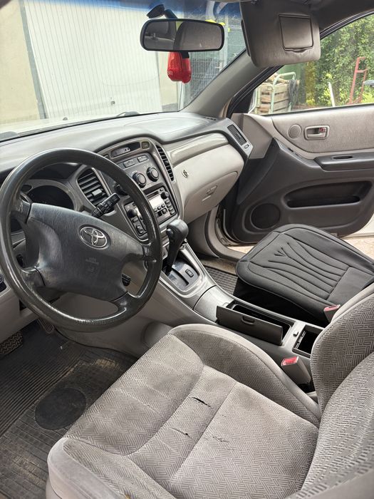 Toyota highlander