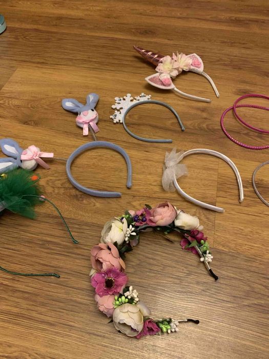 Дитячі іграшки, колиски, коляска