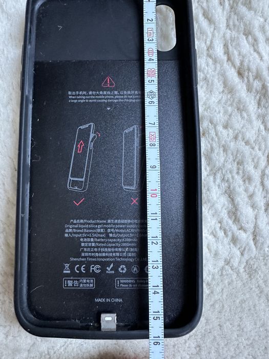 Power bank i etui do telefonu w jednym