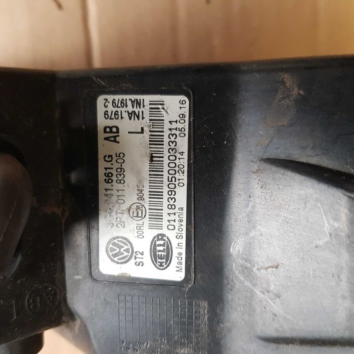 halogen VW Passat B8 3G0